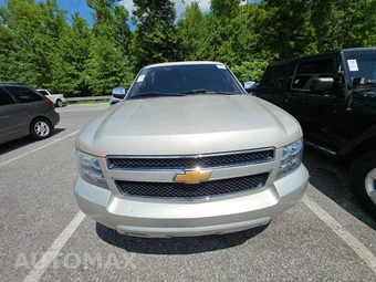 2013 Chevrolet Tahoe LS 1LS - miniatura 2