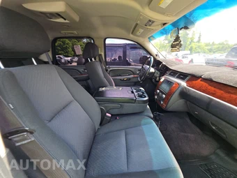 2013 Chevrolet Tahoe LS 1LS - miniatura 8