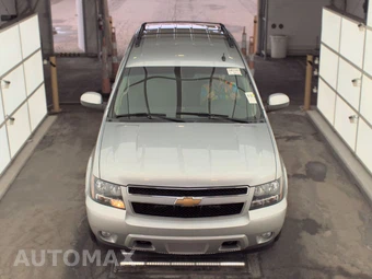 2013 Chevrolet Tahoe LS 1LS – miniatura 2