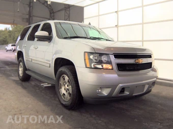 2013 Chevrolet Tahoe LS 1LS – miniatura 3
