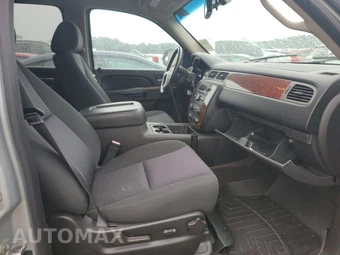 2013 Chevrolet Tahoe LS 1LS – miniatura 8