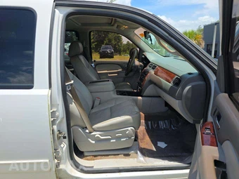 2013 Chevrolet Tahoe LT 1LT – miniatura 16