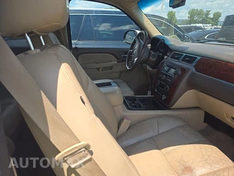 2013 Chevrolet Tahoe LT 1LT – miniatura 8