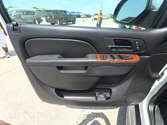 2013 Chevrolet Tahoe LT 1LT – miniatura 9