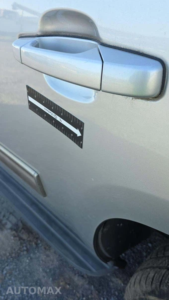 2013 Chevrolet Tahoe LT 1LT – miniatura 32