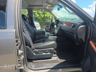 2013 Chevrolet Tahoe LT 1LT – miniatura 19
