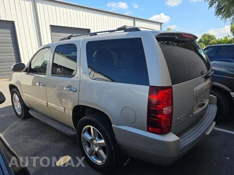 2013 Chevrolet Tahoe LTZ 1LZ - miniatura 2