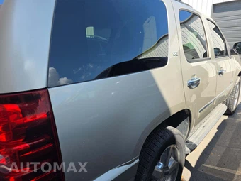 2013 Chevrolet Tahoe LTZ 1LZ - miniatura 4