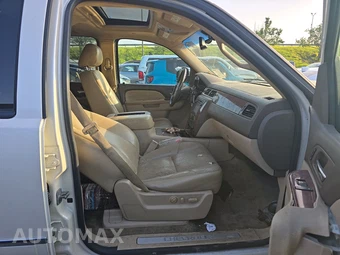 2013 Chevrolet Tahoe LTZ 1LZ - miniatura 8