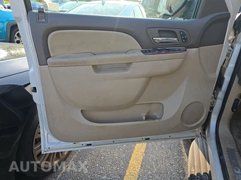 2013 Chevrolet Tahoe LTZ 1LZ - miniatura 9