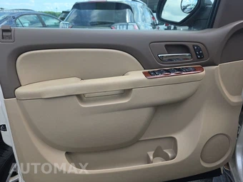 2013 Chevrolet Tahoe LTZ 1LZ – miniatura 9