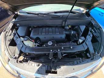 2013 Chevrolet Traverse LS 1LS – miniatura 16