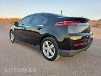 2013 Chevrolet Volt - miniatura 3