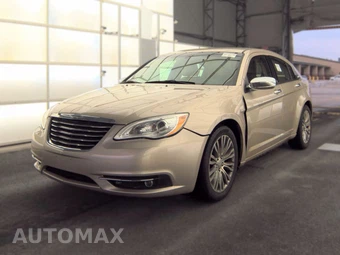 2013 Chrysler 200 Limited Sedan