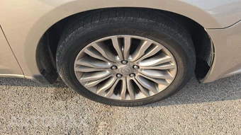 2013 Chrysler 200 Limited Sedan - miniatura 26