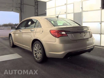 2013 Chrysler 200 Limited Sedan - miniatura 6