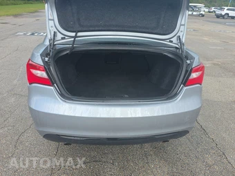 2013 Chrysler 200 Limited Sedan – miniatura 16