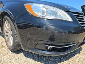 2013 Chrysler 200 Limited Sedan - miniatura 19