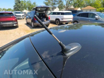 2013 Chrysler 200 Limited Sedan - miniatura 23