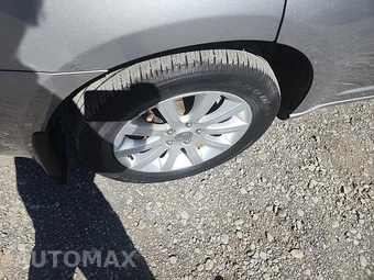 2013 Chrysler 200 Limited Sedan – miniatura 10