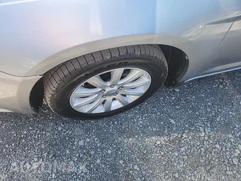 2013 Chrysler 200 Limited Sedan – miniatura 8