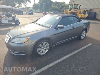 2013 Chrysler 200 Touring Convertible