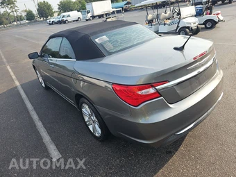 2013 Chrysler 200 Touring Convertible – miniatura 6