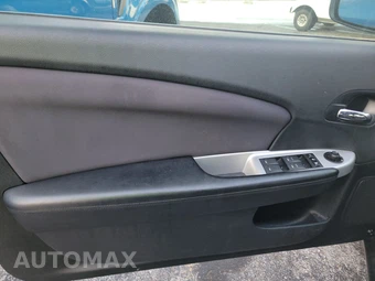 2013 Chrysler 200 Touring Convertible – miniatura 9