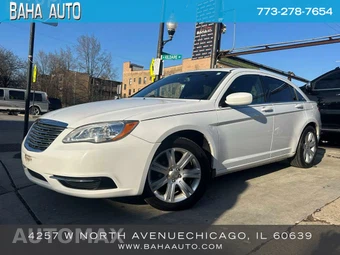2013 Chrysler 200 Touring Sedan — samochód z USA z aukcji Manheim, oferta Kup Teraz w AUTOMAX