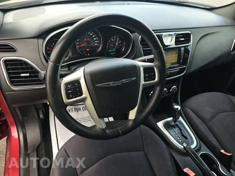 2013 Chrysler 200 Touring Sedan – miniatura 11