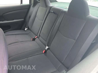 2013 Chrysler 200 Touring Sedan – miniatura 10