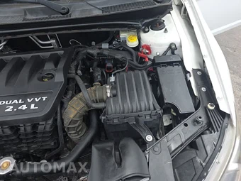2013 Chrysler 200 Touring Sedan – miniatura 24