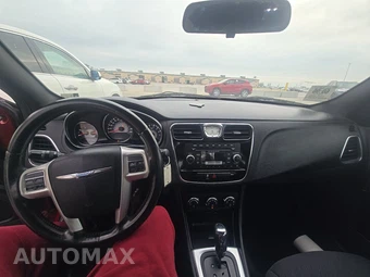 2013 Chrysler 200 Touring Sedan - miniatura 11