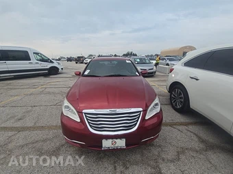 2013 Chrysler 200 Touring Sedan - miniatura 2