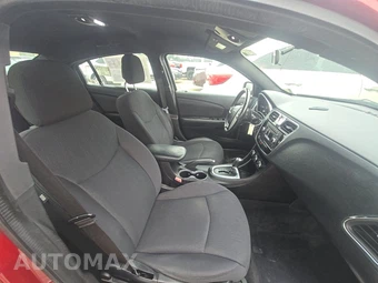2013 Chrysler 200 Touring Sedan - miniatura 8