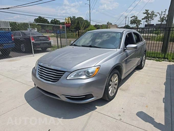 2013 Chrysler 200 Touring Sedan
