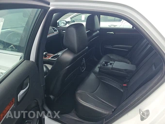 2013 Chrysler 300 – miniatura 13
