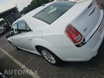 2013 Chrysler 300 – miniatura 6