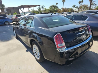 2013 Chrysler 300 – miniatura 6