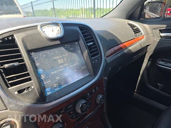 2013 Chrysler 300 - miniatura 11