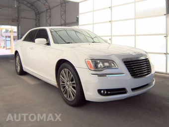 2013 Chrysler 300 - miniatura 3