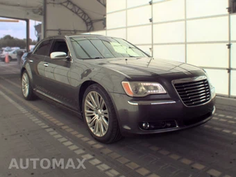 2013 Chrysler 300C – miniatura 3