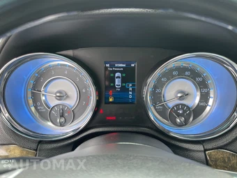 2013 Chrysler 300C - miniatura 19