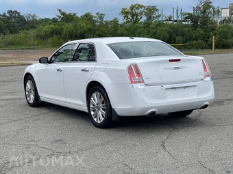 2013 Chrysler 300C - miniatura 5