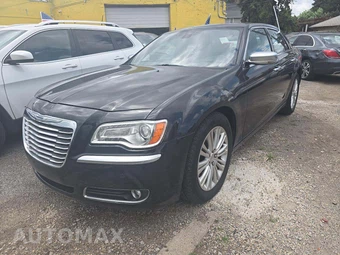 2013 Chrysler 300C John Varvatos Luxury