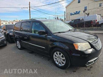 2013 Chrysler Town & Country Touring 121.2" WB - miniatura 4