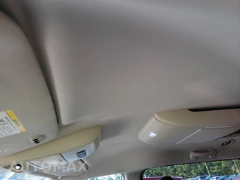 2013 Chrysler Town & Country Touring 121.2" WB – miniatura 18