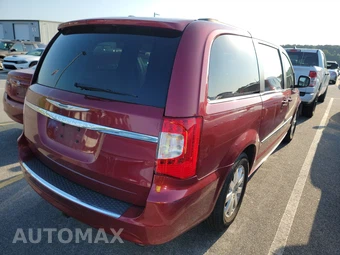 2013 Chrysler Town & Country Touring 121.2" WB – miniatura 4