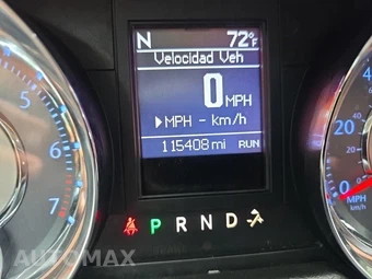 2013 Chrysler Town & Country Touring 121.2" WB – miniatura 15