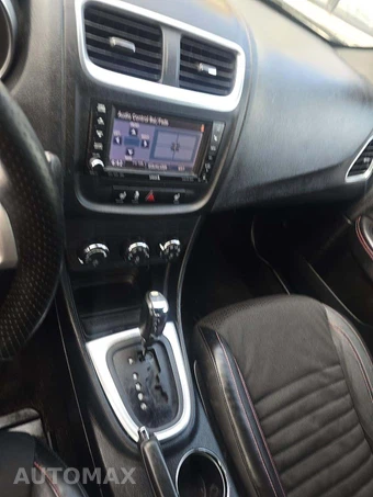 2013 Dodge Avenger R/T – miniatura 10